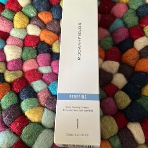 Rodan + Fields Redefine Daily Foaming Cleanser